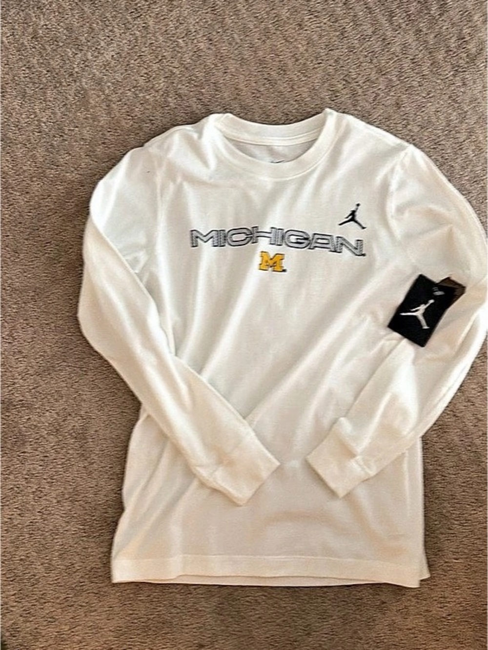 Nike Michigan shirt NWT